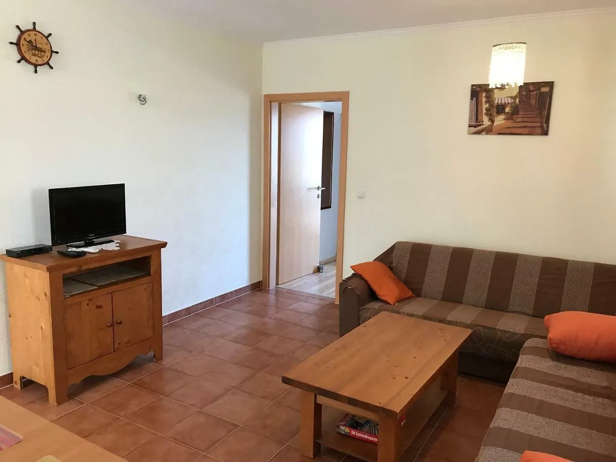 Apartment Apartment-Julia Seget Vranjica